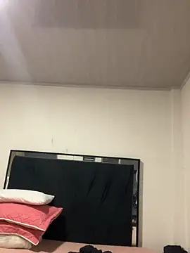 lilithTeen1  online show from November 28, 10:32 pm