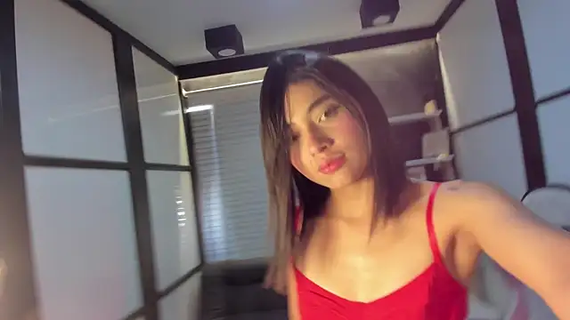 Snapshot of lilithTeen1_ chatting on February 14, 8:26 pm lilithTeen1 online show from February 14, 8:26 pm