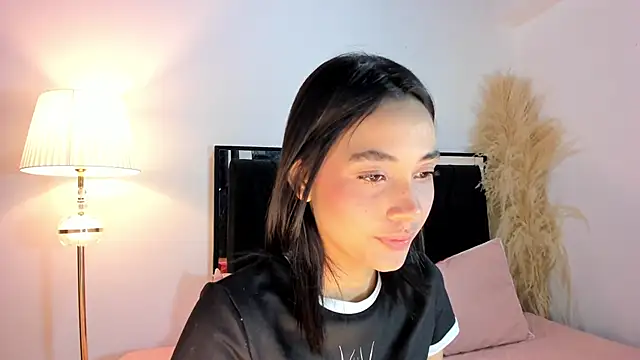 lilithTeen1  online show from March 26, 4:11 am