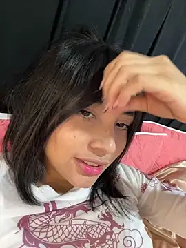 lilithTeen1  online show from October 25, 7:03 pm