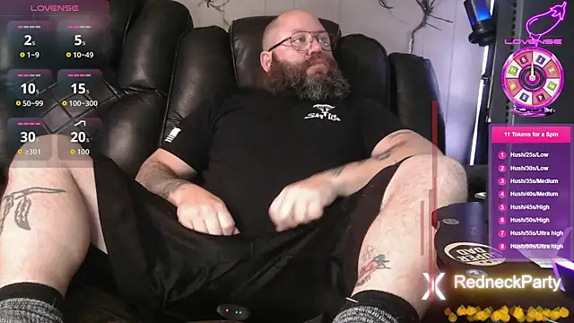 RedneckWants2PlayNow online show from April 4, 3:24 am