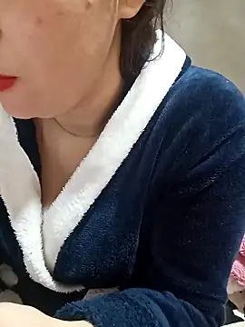 Snapshot of jijijoudia chatting on January 20, 11:02 am jijijoudia online show from January 20, 11:02 am
