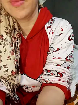 Snapshot of jijijoudia chatting on January 26, 6:48 pm jijijoudia online show from January 26, 6:48 pm