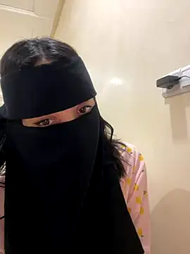 jijijoudia online show from October 25, 11:49 pm