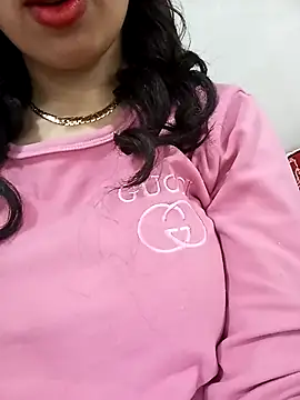 Snapshot of jijijoudia chatting on March 17, 1:14 am jijijoudia online show from March 17, 1:14 am