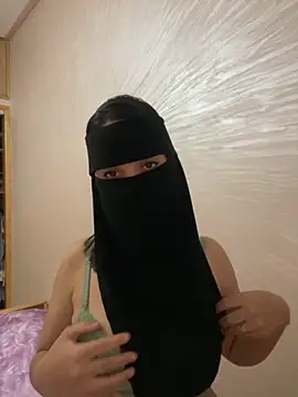 Snapshot of jijijoudia chatting on September 23, 11:12 pm jijijoudia online show from September 23, 11:12 pm