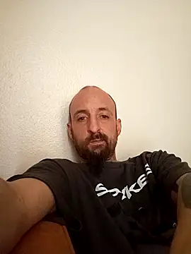 armdy371 online show from March 22, 8:43 pm