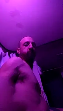 Snapshot of armdy371 chatting on December 17, 7:57 am armdy371 online show from December 17, 7:57 am