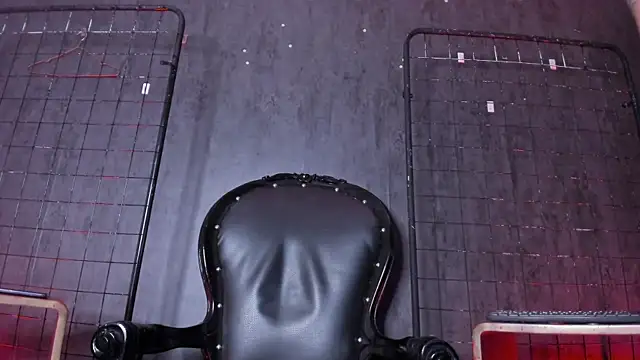 Carolina Arias online show from November 13, 7:40 pm