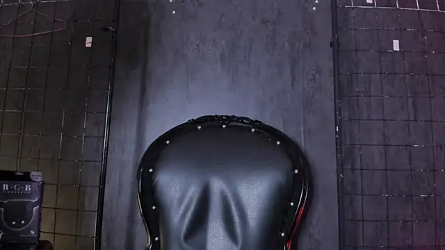 Carolina Arias online show from December 3, 8:08 pm