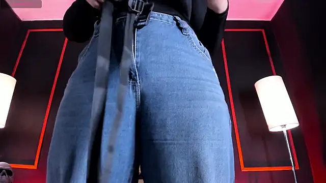 Carolina Arias online show from March 18, 8:10 pm