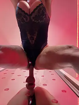 Sweety  venus online show from February 14, 12:33 am