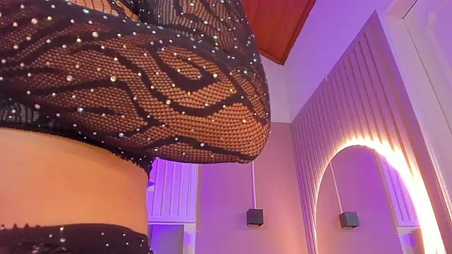 dyvis 22 online show from November 18, 11:24 am