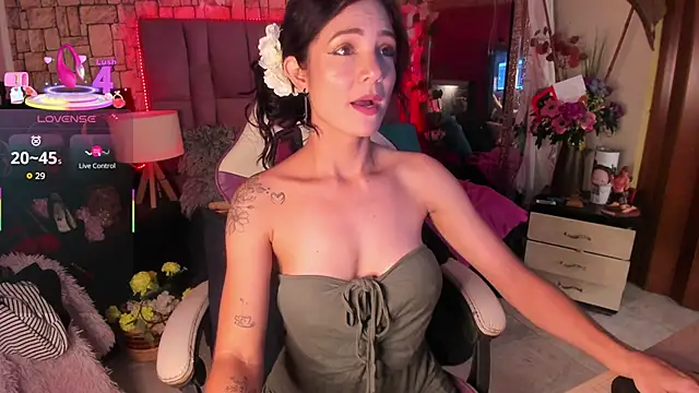 sweetyose online show from October 5, 6:20 pm