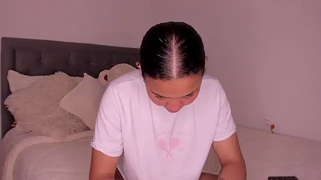 juphiteer online show from December 5, 11:42 am