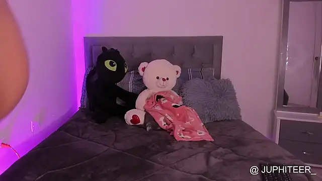 juphiteer online show from October 10, 12:50 pm