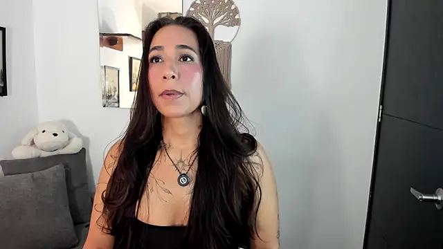 electra hunt online show from June 21, 1:22 am