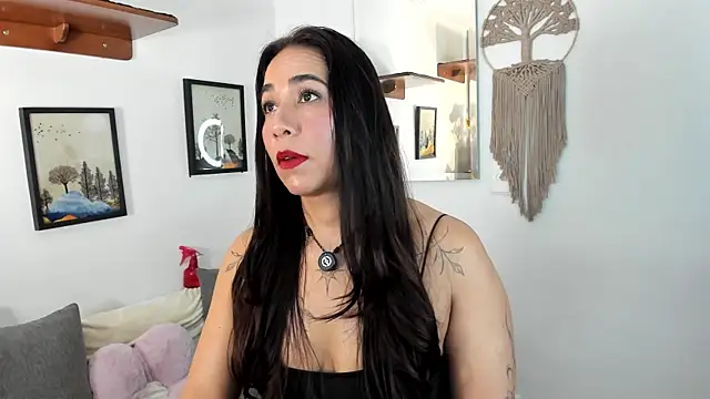 electra hunt online show from July 5, 4:19 am