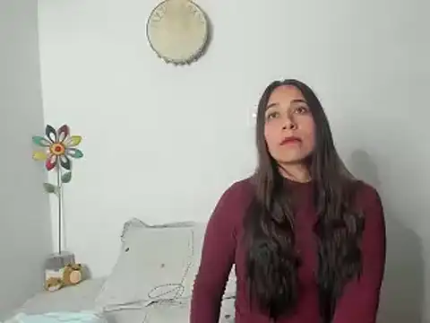 electra hunt online show from December 3, 11:07 pm