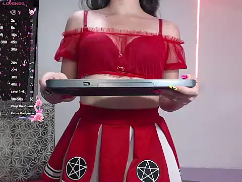 AliciaChelios online show from March 28, 6:31 pm