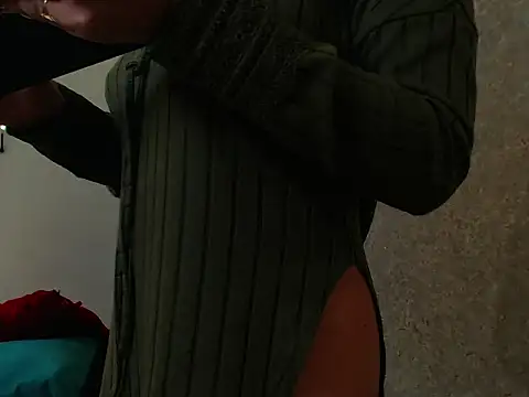 AliciaChelios online show from April 19, 1:17 am