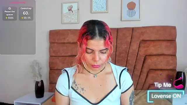 NIKI SANTANA online show from March 4, 3:55 am