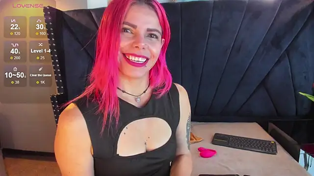 NIKI SANTANA online show from September 29, 3:57 am