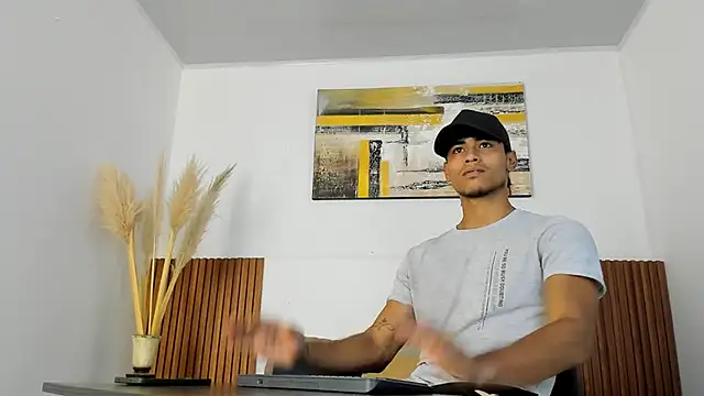 Snapshot of zander_2120 chatting on September 17, 1:02 pm zander 2120 online show from September 17, 1:02 pm
