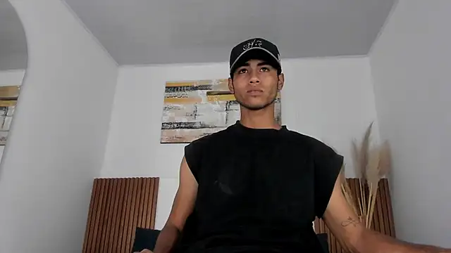 zander 2120 online show from April 18, 1:35 pm