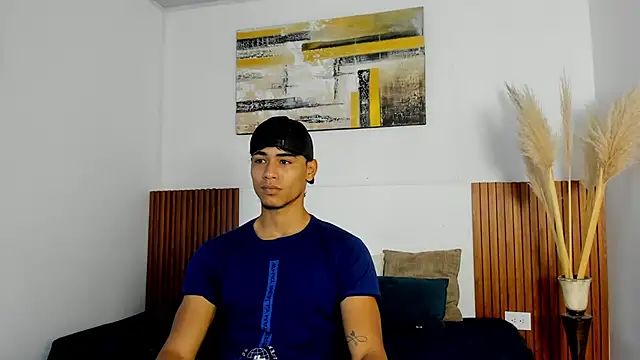 Snapshot of zander_2120 chatting on September 11, 1:00 pm zander 2120 online show from September 11, 1:00 pm