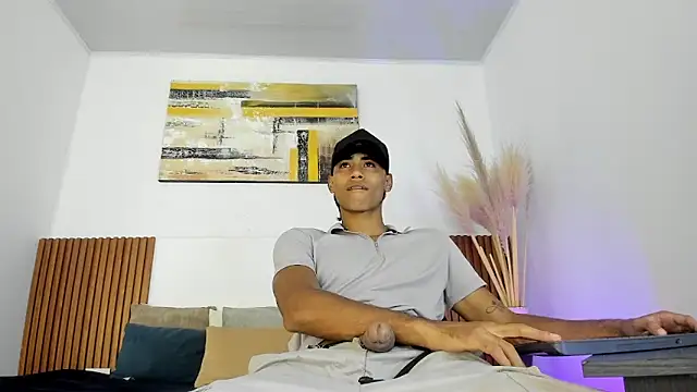 zander 2120 online show from October 21, 1:43 pm