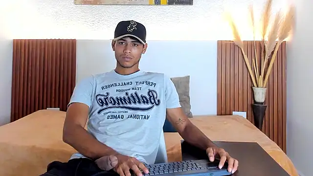 zander 2120 online show from March 26, 2:26 pm