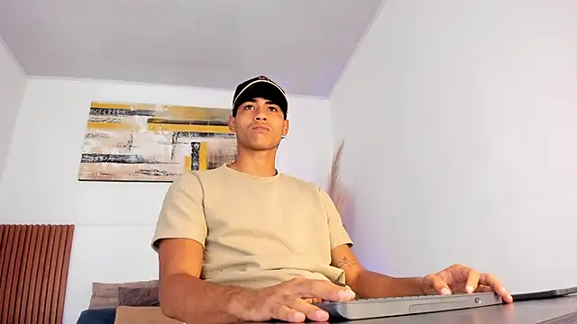 zander 2120 online show from February 19, 1:30 pm