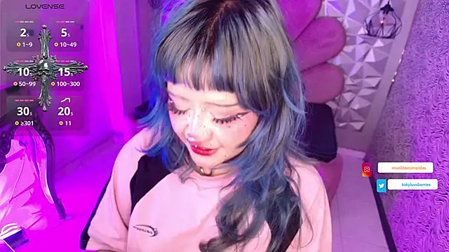 toky doll online show from November 24, 8:42 pm