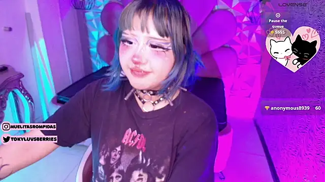 toky doll online show from December 18, 5:12 am