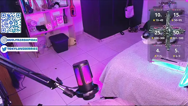 toky doll online show from April 4, 1:56 am