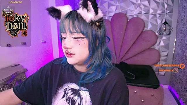 toky doll online show from October 29, 8:19 pm