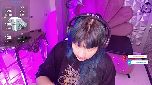 toky doll online show from November 29, 7:58 pm