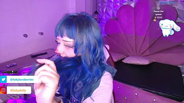 Snapshot of toky_doll chatting on September 21, 10:04 pm toky doll online show from September 21, 10:04 pm