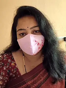 Snapshot of neelu-hoty chatting on February 8, 12:49 am neelu-hoty online show from February 8, 12:49 am
