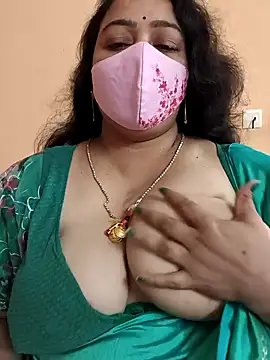 Snapshot of neelu-hoty chatting on February 9, 12:52 pm neelu-hoty online show from February 9, 12:52 pm