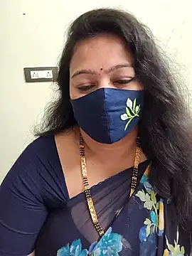 neelu-hoty online show from February 13, 9:20 am