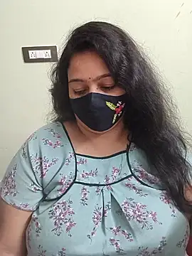 neelu-hoty online show from March 15, 8:49 pm