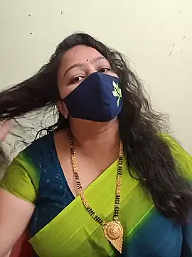 neelu-hoty online show from March 5, 5:20 pm