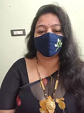 neelu-hoty online show from February 18, 9:50 am