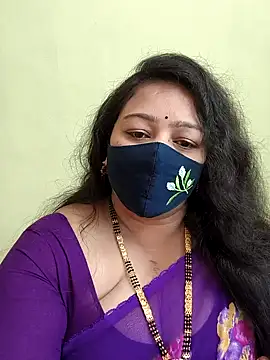 neelu-hoty online show from April 18, 9:00 am