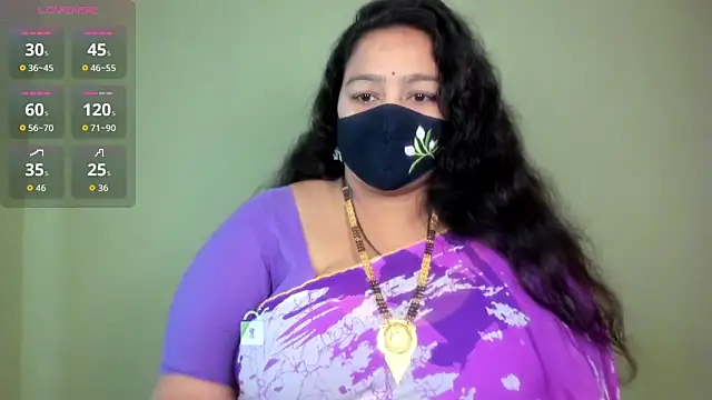 Snapshot of neelu-hoty chatting on June 17, 8:14 am neelu-hoty online show from June 17, 8:14 am