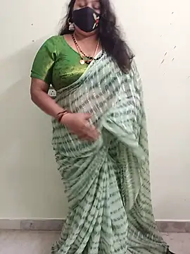 neelu-hoty online show from November 5, 1:58 pm