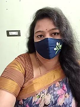 neelu-hoty online show from February 21, 8:16 am