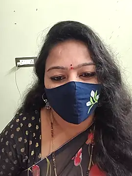 neelu-hoty online show from March 7, 9:16 am